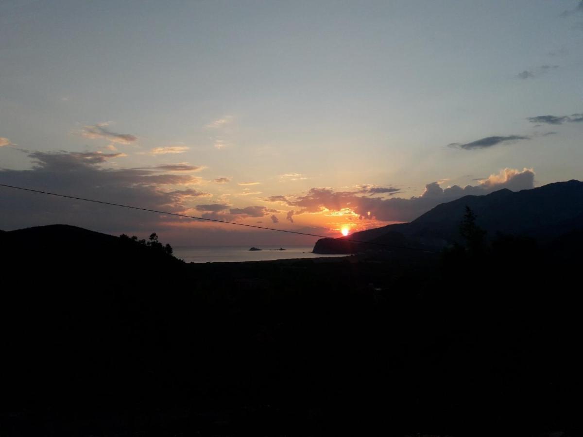 Petrovac Adriatic Sunset Houseヴィラ エクステリア 写真